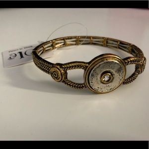 boutique bracelet!
